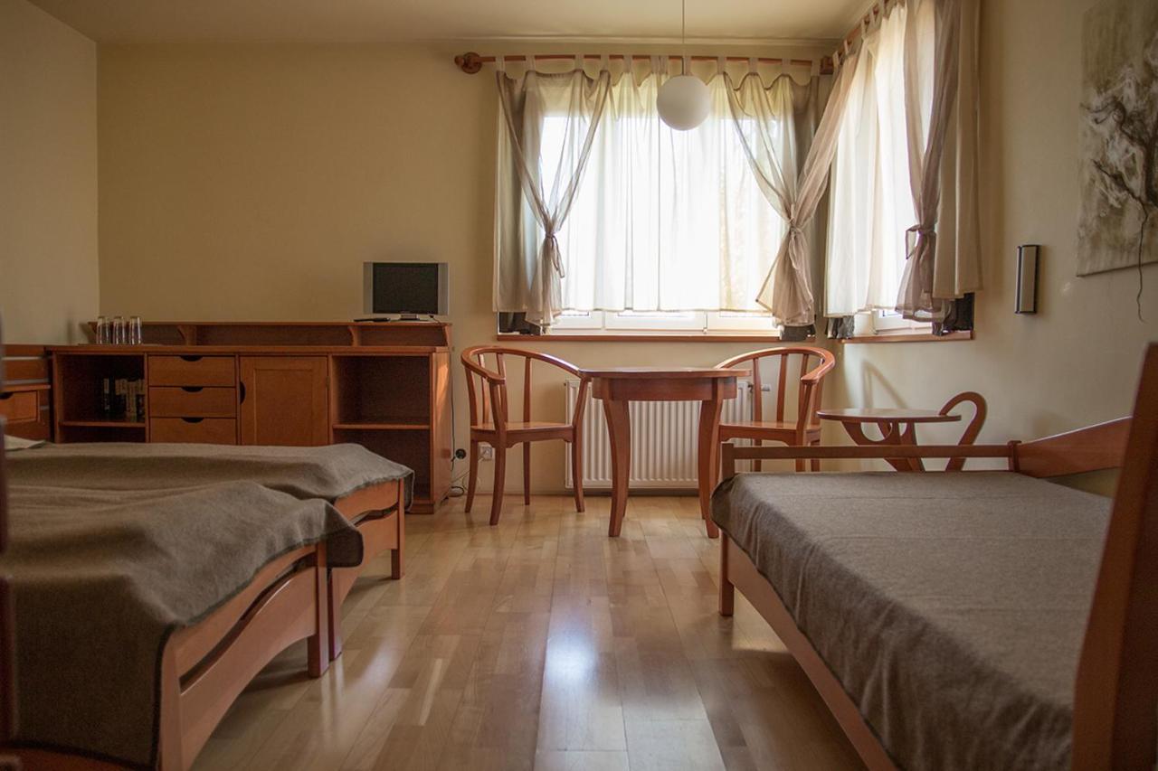 The Zen Hotel - Posticum Oradea Luaran gambar