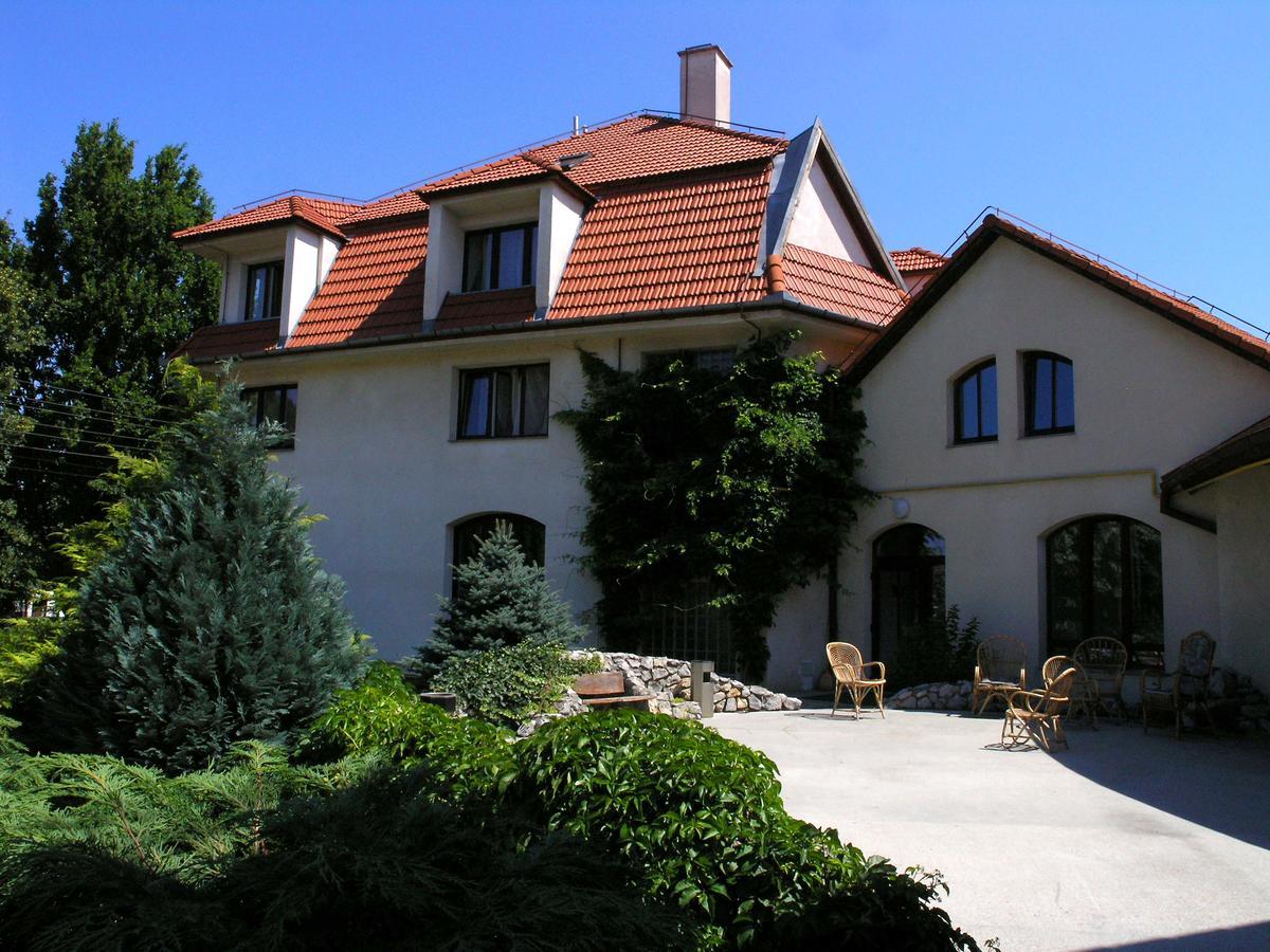 The Zen Hotel - Posticum Oradea Luaran gambar