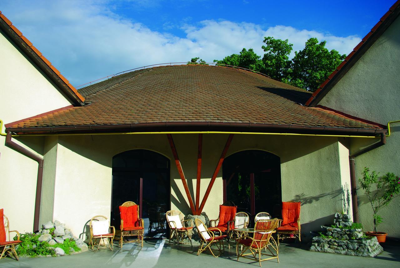 The Zen Hotel - Posticum Oradea Luaran gambar