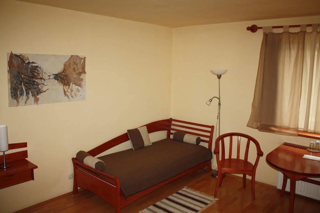 The Zen Hotel - Posticum Oradea Luaran gambar